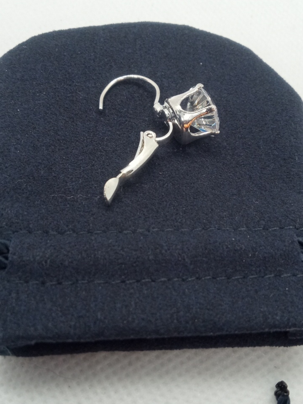 LARGE ZIRCONIA EARRINGS - Picture 4 of 9